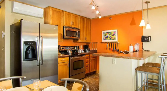 Люкс с 2 комнатами с видом на озеро East Bay Suites