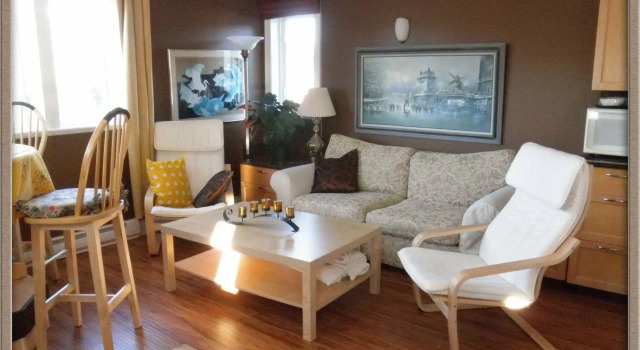 Above The Inlet B&B and Vacation Rental, Book Bed and Breakfast Hoteller i Sunshine Coast med morgenmad, Morgenmad