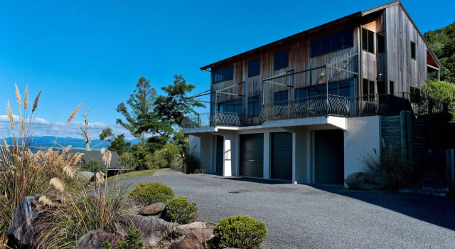 Oreti Collection - By Vacations in Paradise, Забронировать Отель Отели Lake Taupo 4 звезды, 4*