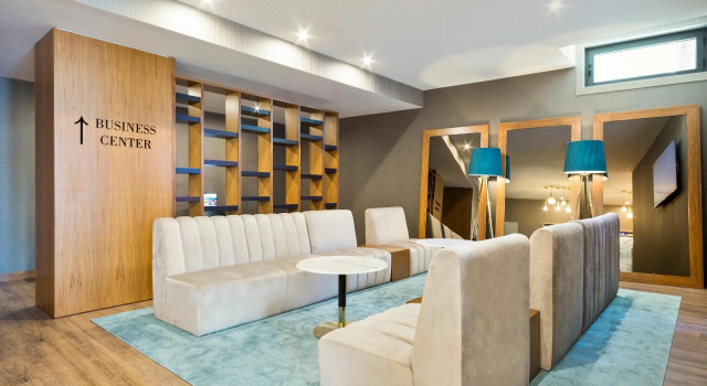 Hotel Acta The Avenue