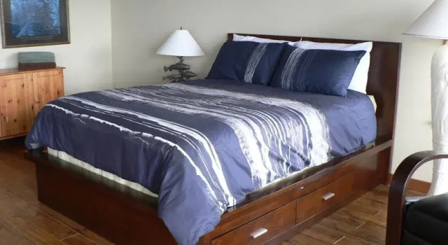 The Getaway Waterfront Cottage, Réserver Maison de vacances Brew Bay Powell River Region
