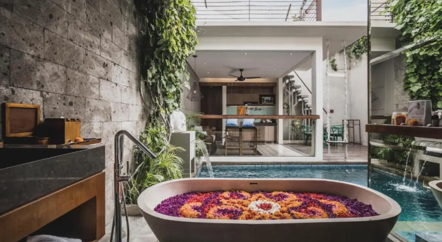 Вилла Grand Ayona Villa Seminyak by Ini Vie Hospitality
