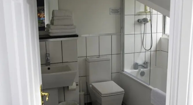 Номер Standard The Charlton Boutique Hotel