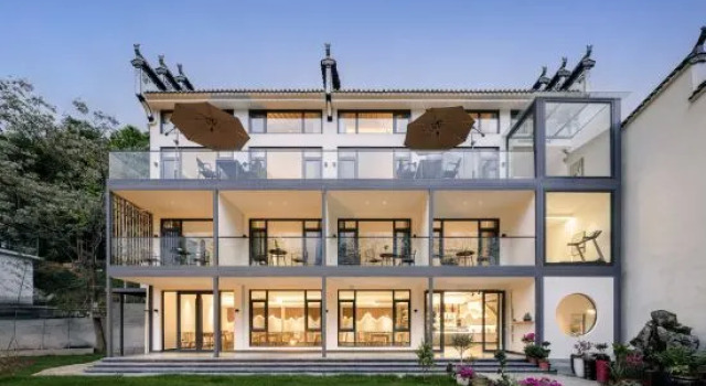 Returning to the original heart of seclusion, the beautiful abode, Rezerwuj Hotel Wuyuan Jiangxi