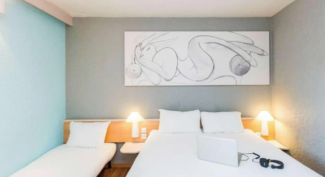 Двухместный номер Superior ibis Montélimar Nord