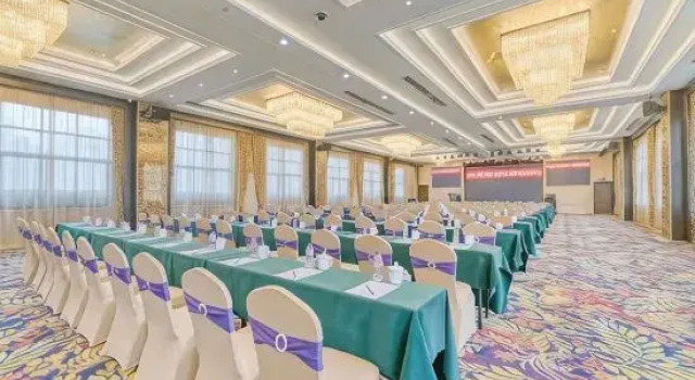 Mr. Lanchen Carbon Smart Health Hotel