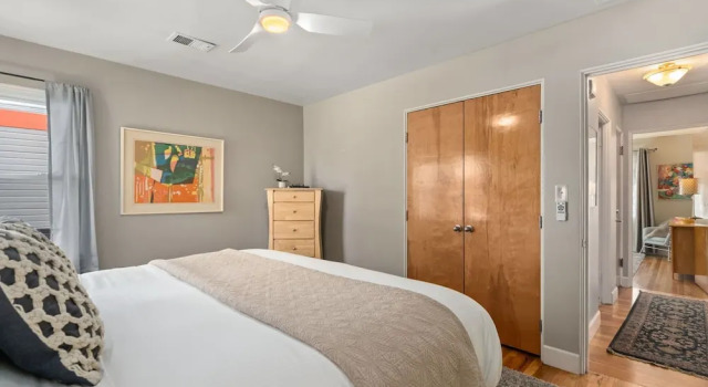 Mountain Ave Retreat - Walk to Old Town Fun!, Rezerwuj Hotel Hotele w Fort Collins z parkingiem, Parking
