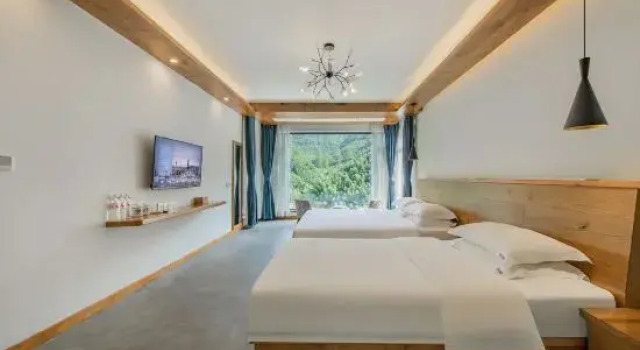 Люкс Deluxe Heart of Forest Homestay