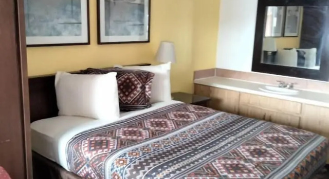 Студия Vernals Best Value Inn