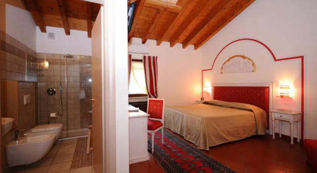 Трёхместный номер Standard Resort La Mola