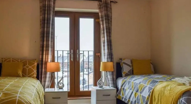 Impeccable 4-bed House in Barnsley, Κράτηση Ξενοδοχείο Barnsley South Yorkshire