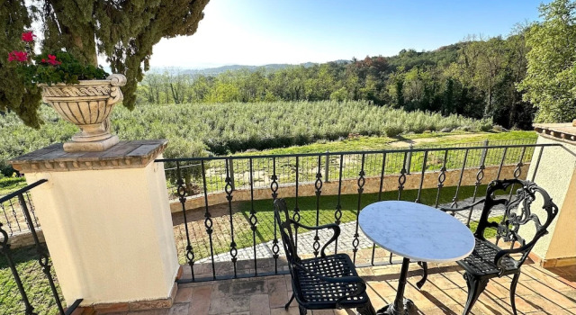Номер Classic с 2 комнатами с видом на окрестности Masia Can Viver - Olive oil tourism B&B