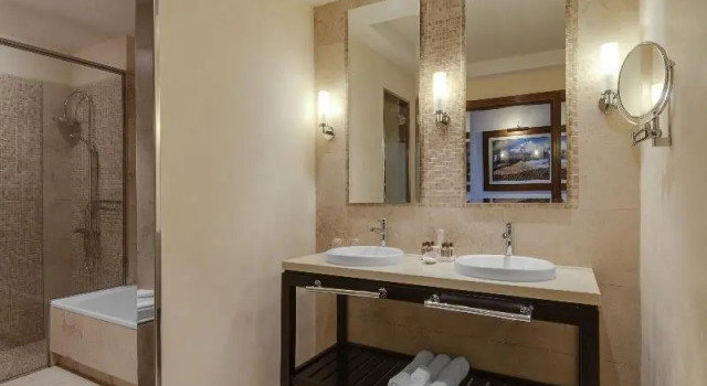 Двухместный номер Deluxe с балконом Sheraton Fuerteventura Golf & Spa Resort