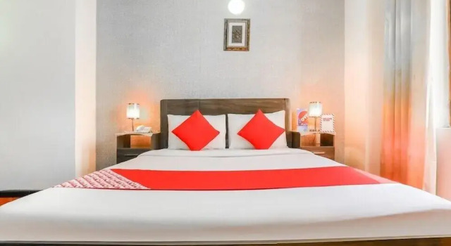 Vienna Hotel by OYO Rooms