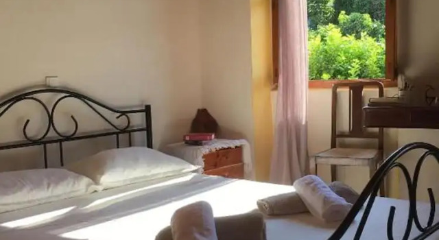 2 Floors House in Sinarades Near Beach, Забронировать Дом для отпуска Отели периферии Ионических островов с парковкой, Парковка