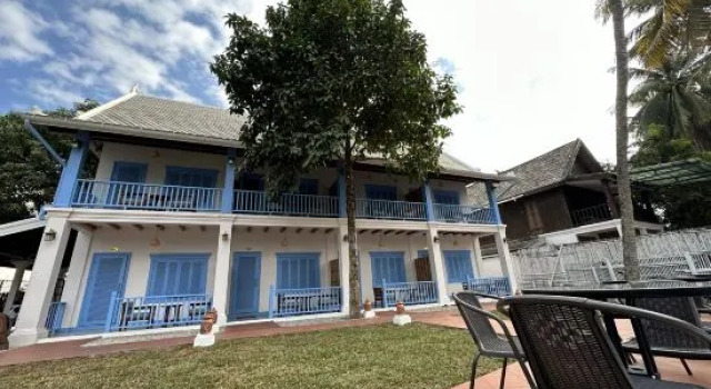 Sadakham hotel, Varaa Hotelli Hotellit Luang Prabang uima-altaalla, Uima-allas