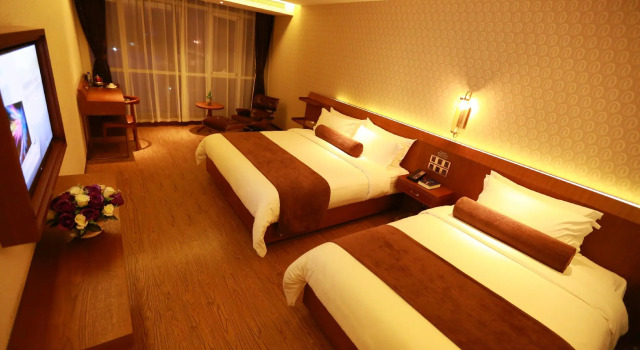 James Joyce Coffetel Qinhuangdao Railway Station, Book Hotel Qinhuangdao Hebei