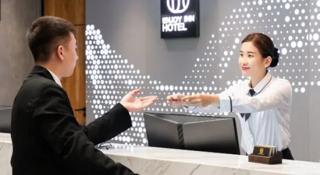 Hill Hotel (Summer Plaza Gymnasium), Rezervasyon Otel Danzhou havuzlu oteller, Yüzme Havuzu