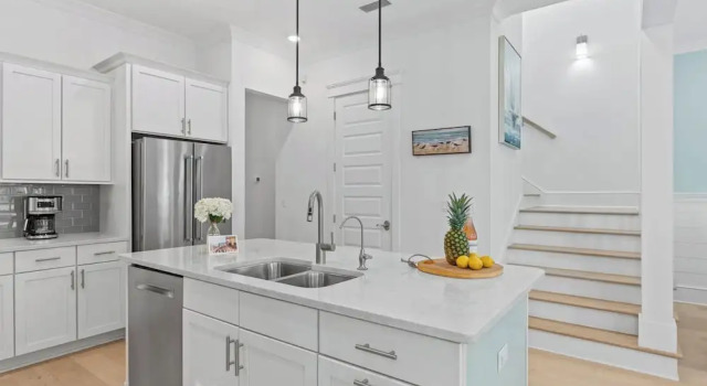 Resorting To Happiness by Avantstay Close to the Beach, w/ Pool Access