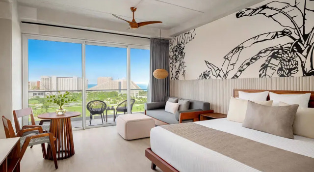 Клубный полулюкс с видом на океан Hyatt Vivid Grand Island Cancun Adults Only All-Inclusive