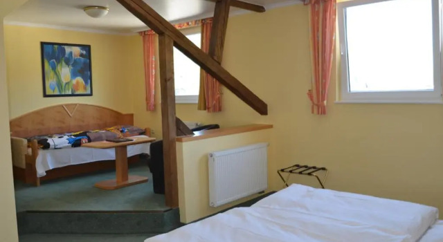 Семейный номер Standard Hotel Zwei Mohren