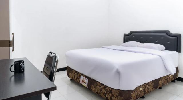 OYO 2952 Elohim Kost
