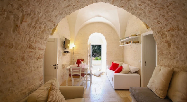 Trulli Della Gravina, Book Hotel Hotels in Fasano Area with a Pool, Swimming Pool