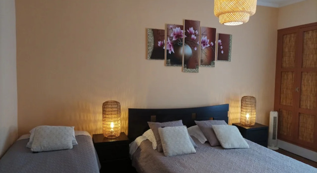 Chambre d'hôtes Montplaisir, Rezerwuj Pensjonat Hotele w Charente-Maritime z parkingiem, Parking
