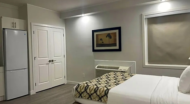 Люкс Radisson Hotel & Conference Centre Edmonton