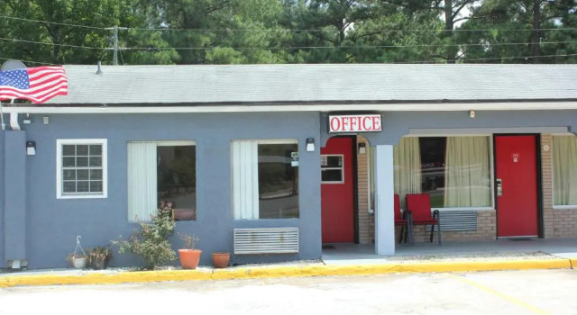 Roadway Inn Troy, Buchen Sie Hotel Troy North Carolina