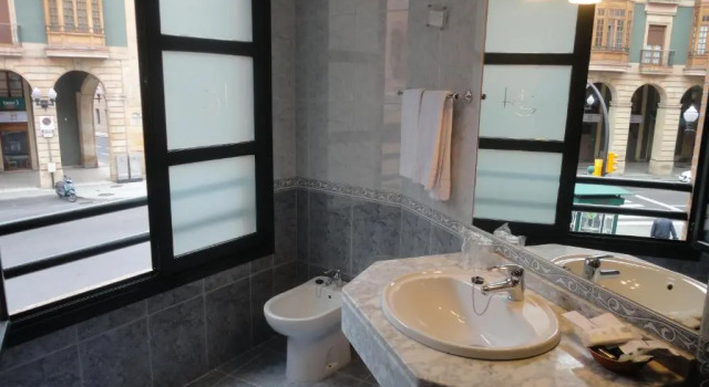 Трёхместный номер Standard Hotel Gijon