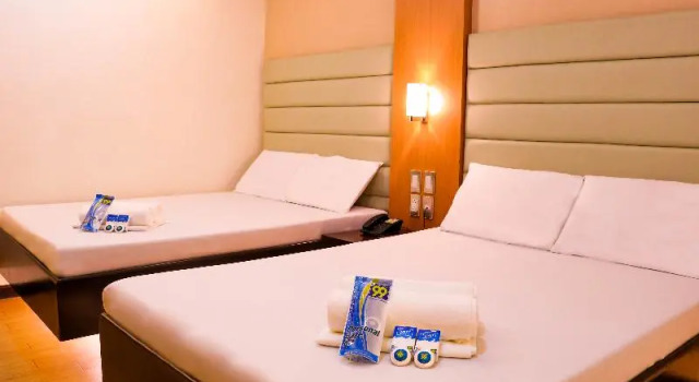 Четырёхместный семейный номер Standard Hotel 99 Cubao