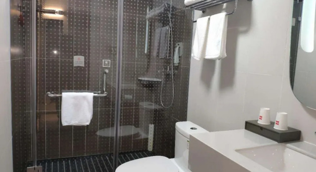 Двухместный номер Standard Ibis Changchun Tongzhi Street Hotel