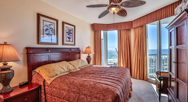 Коттедж ST LUCIA 1102 2 Bedroom Holiday Home by Five Star Properties