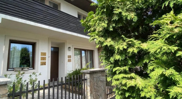 DreamFlat, Book Lejlighed Hoteller i Western Transdanubia med parkering, Parkering