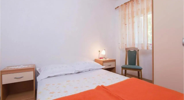 Five-Bedroom Holiday Home in Orebici, Забронировать Апартаменты/квартира Подступ Pelješac