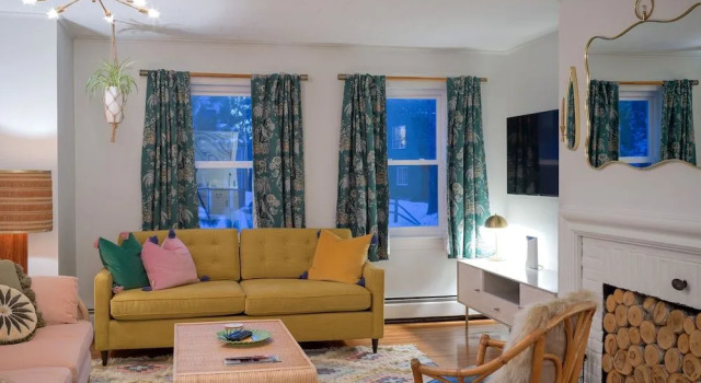Rye Motor Inn - Oceanfront, Walk to Beach, Varaa Hotelli Hotellit New England uima-altaalla, Uima-allas
