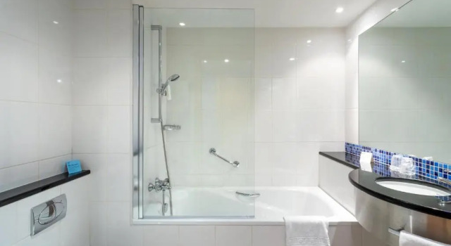 Номер Standard Holiday Inn Express Lisbon-Oeiras by IHG