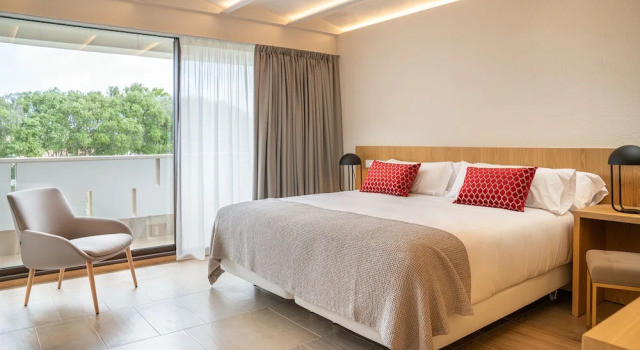 Двухместный номер Deluxe с балконом Agroturismo Malbuger Nou Menorca