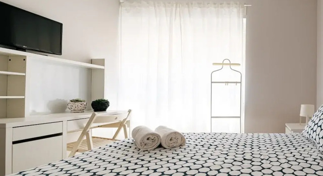 Mar Alta - Estelas, Rezervovat Hotel Hotely v Oeste s parkováním, Parkování
