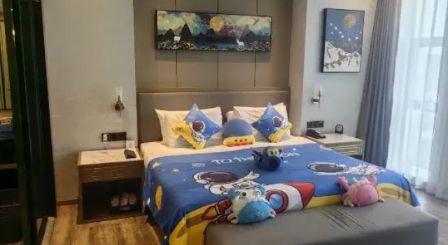 Семейный люкс Grand New Century Hotel