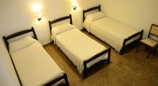 Hotel Ro Che Hil Tandil, Rezerwuj Hotel Tandil Buenos Aires