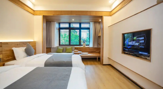Bie You Dong Tian.Mountain home, Prenota Hotel Hotel a Chengdu con parcheggio, Parcheggio