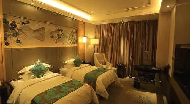 Номер Standard Ramada Yiyang Taojiang