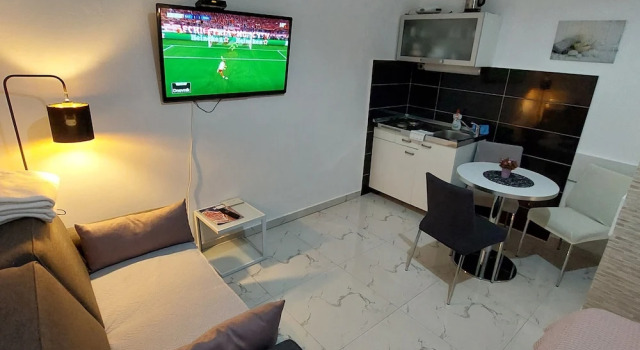 Студия Apartments Nerio