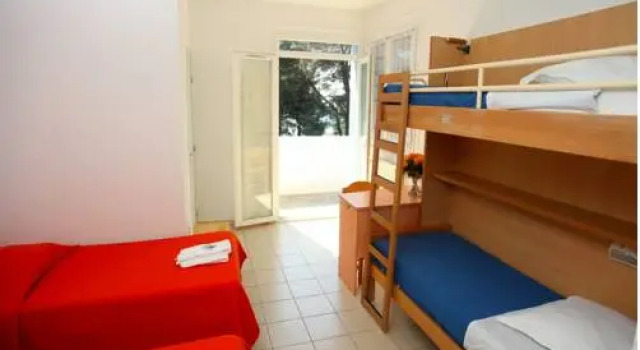 Village de Vacances le Lazaret, Забронировать Отель Отели Сета 3 звезды, рядом с Plage de la Vigie, 3*