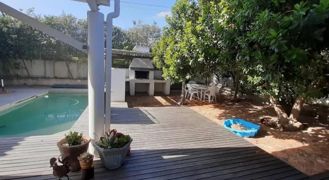 Коттедж Nelmaranja Beach House