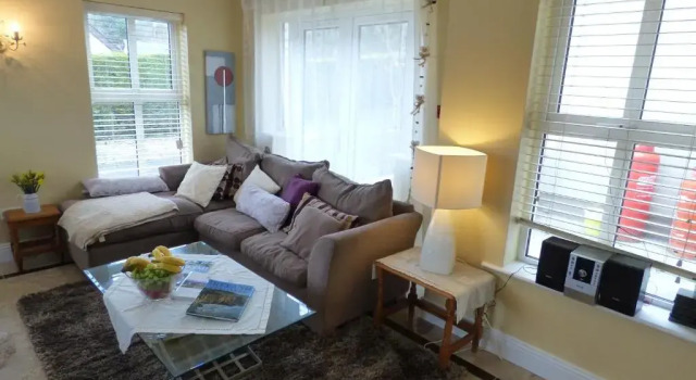Park House B&B, Prenota Bed & breakfast Hotel a Munster con parcheggio, Parcheggio