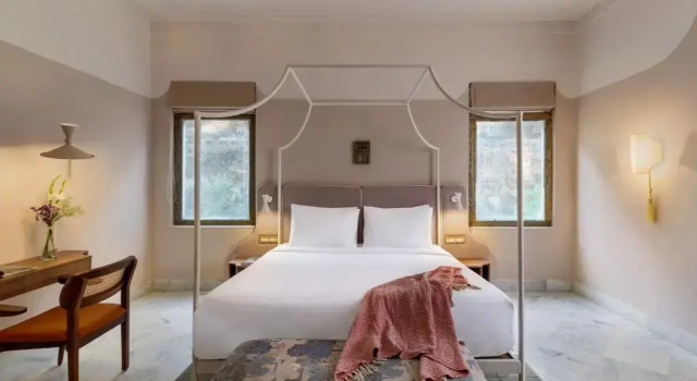 Номер Premium Manuscript - Jhilwara Haveli