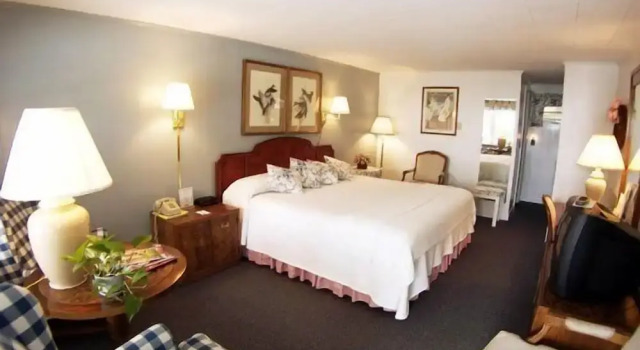 Семейный люкс с балконом Mount Battie Inn